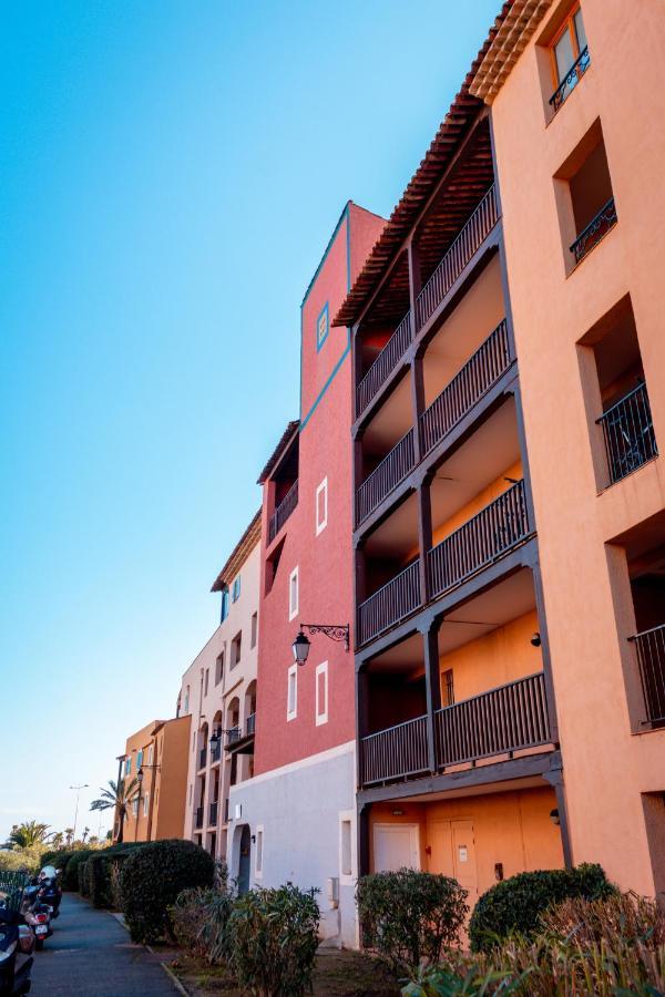 Le Ptit Terra - Piscine - Plage Gassin Exterior photo